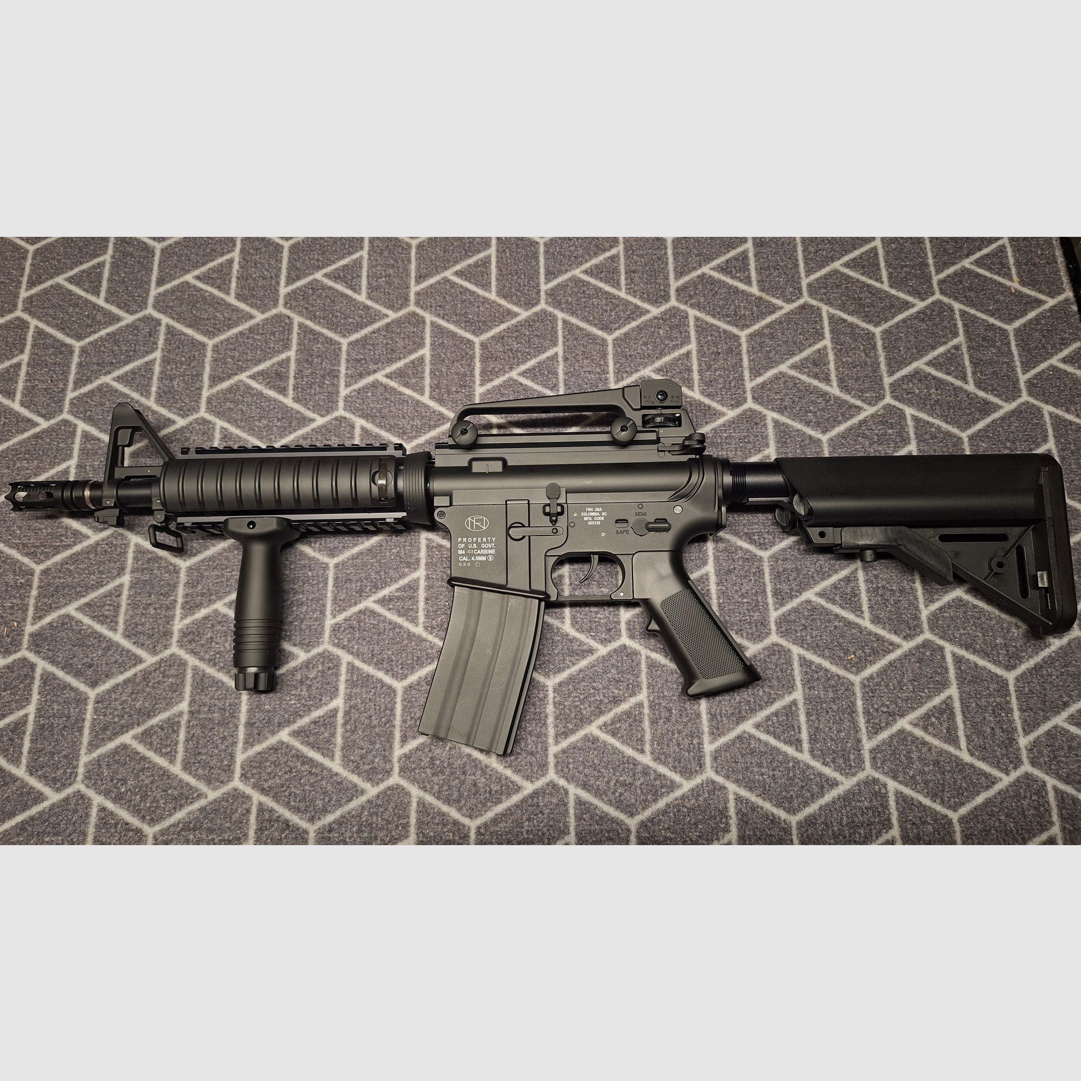 FN Herstal M4-03 Cybergun Carabina R.I.S. Calibro 4,5 BB-NUOVO!