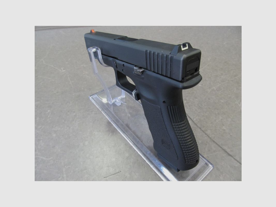 GLOCK 22 CAL 40SW used, image 2 of 7