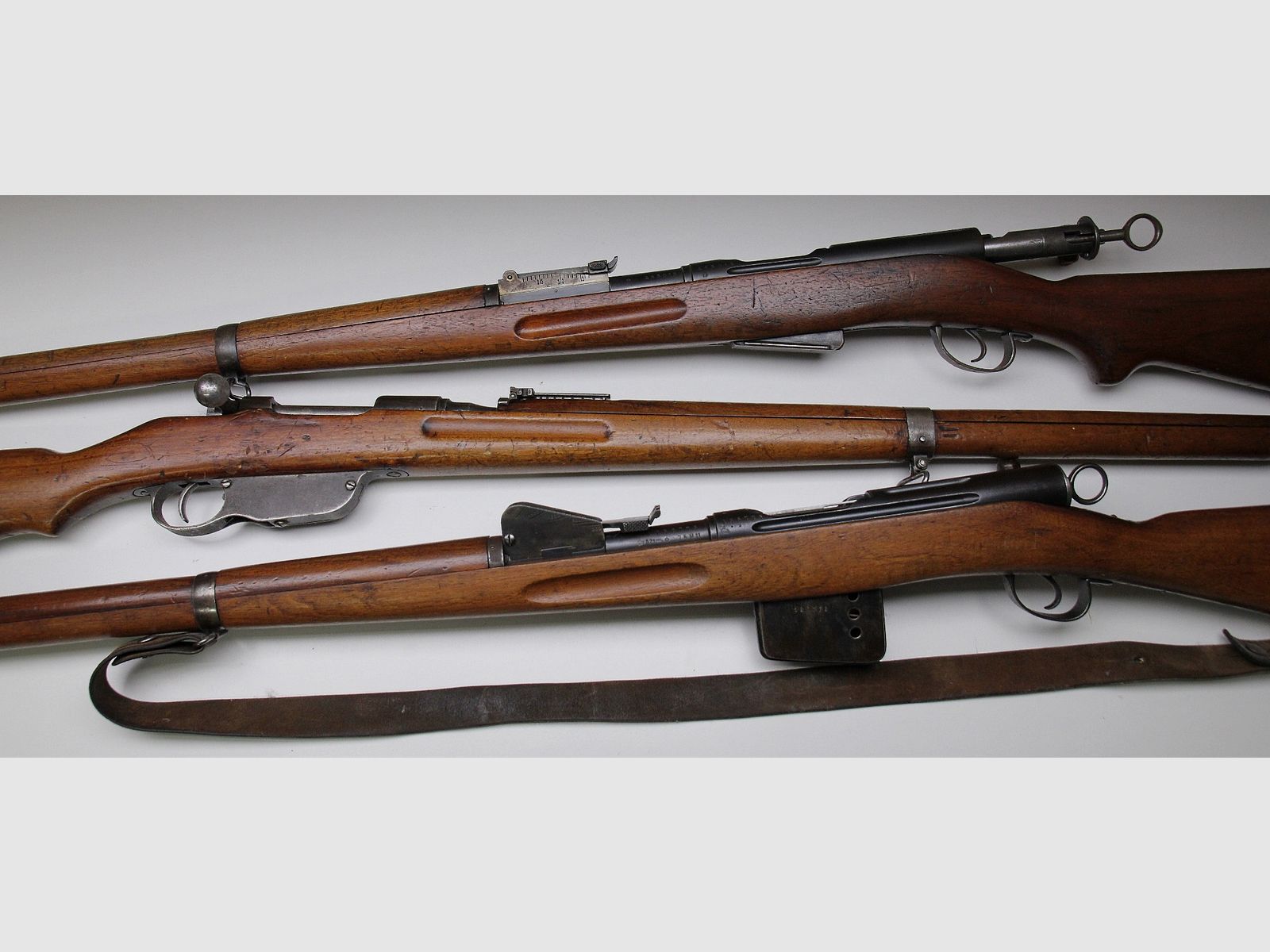 Steyr 95, Schmidt Rubin G11 et 1889