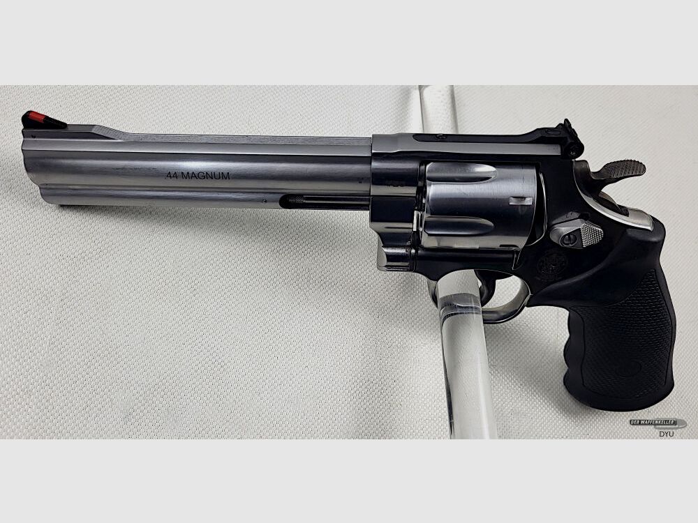 Smith & Wesson 629 Classic