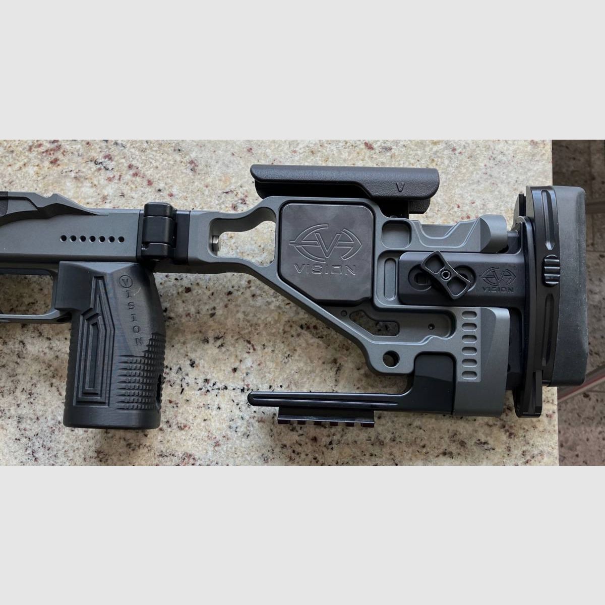 Vision Pro Chassis Remington 700 SA in grau