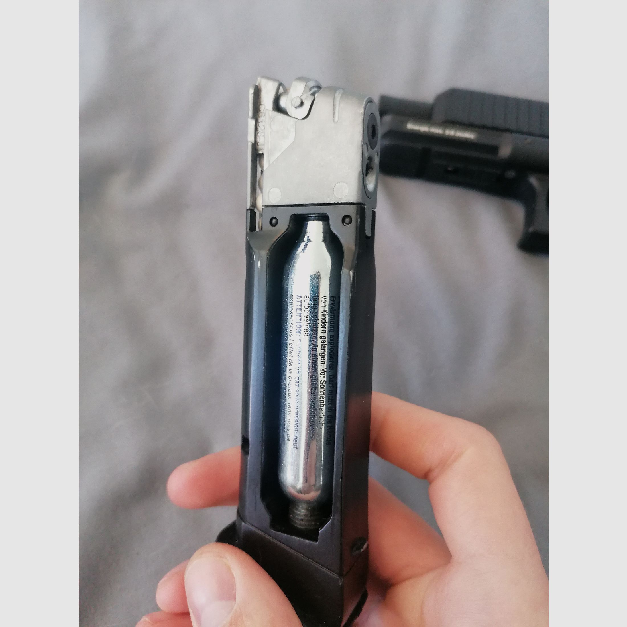 Umarex Glock 17 Gen. 5, Co2 Airsoft, 2Joule, 6mm Bb, 14 Schuss, BlowBack