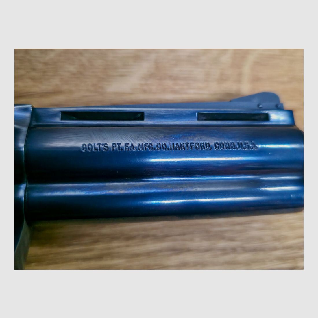 Colt Python, 4" Lauflänge