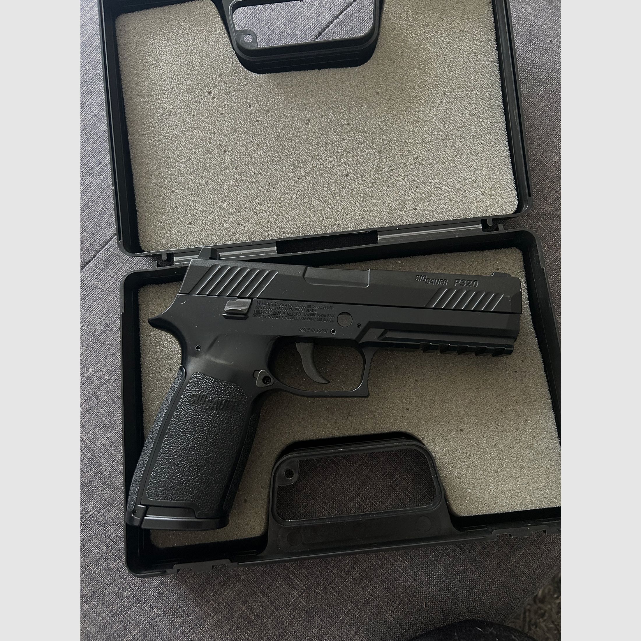 Sig Sauer P320 Blow Back CO2 cal. 4,5mm Diabolo & BB