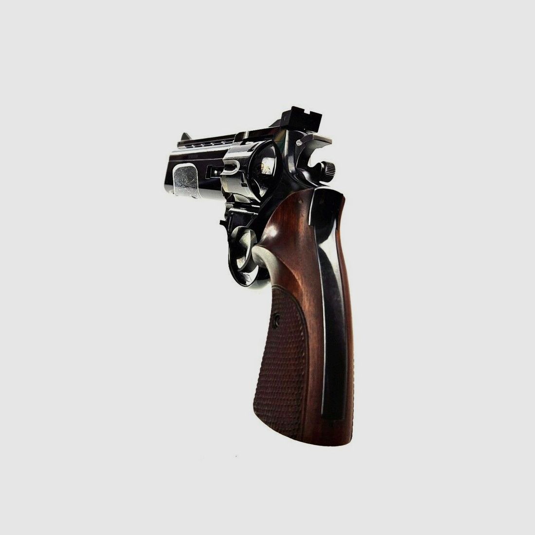 Usine d'armement Korth Sport