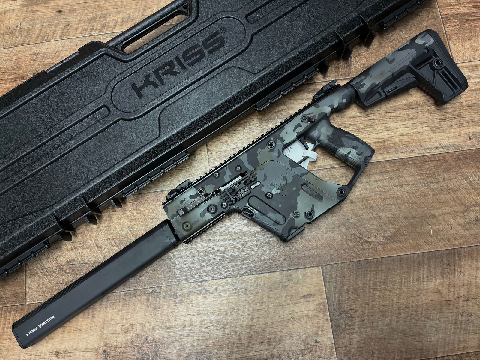 KRISS Vector CRB 2 Multicam Schwarz BKA Bescheid  sportliche Zulassung, Bild 1 von 2