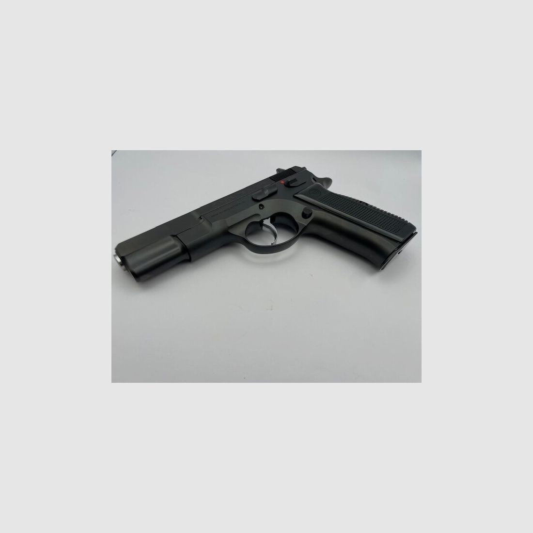 CZ 75 Legend