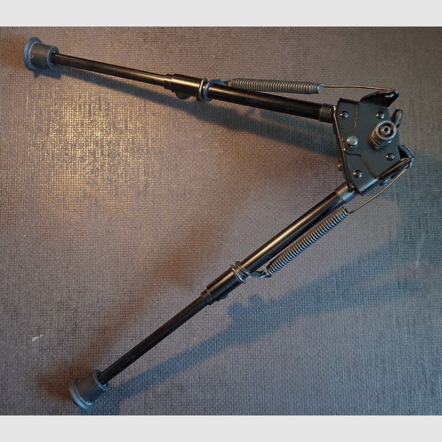 Bipod Harris S-L z funkcją przechyłu, zdjęcie 3 z 3