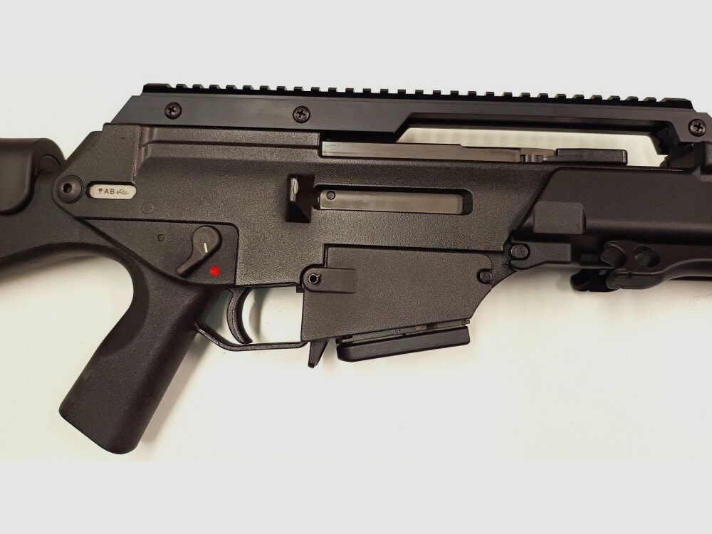 Heckler & Koch	 Selbstladebüchse Heckler und Koch SL8 im Kaliber 223rem. Inkl. Zubehör