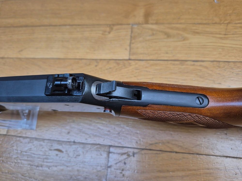 Bellissima carabina a leva Marlin 336 – Cal. 30-30 – Raro marchio « JM » – Arma di fabbricazione Marlin prima del fallimento – Una vera Marlin di Marlin! – Superba lavorazione – Regolazioni da sogno – Condizioni come nuove!, immagine 14 di 33