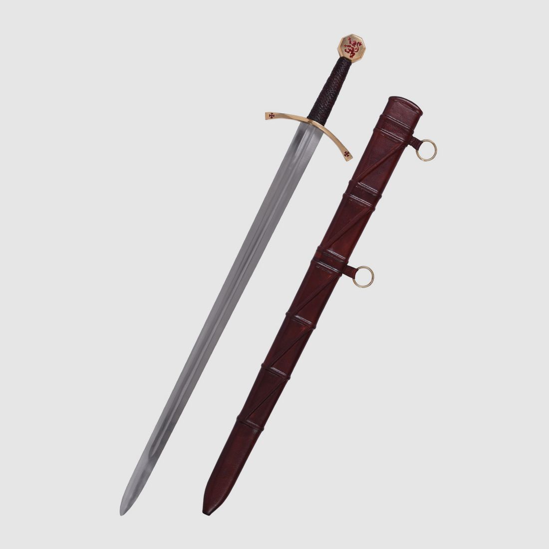 Bruce spada con fodero