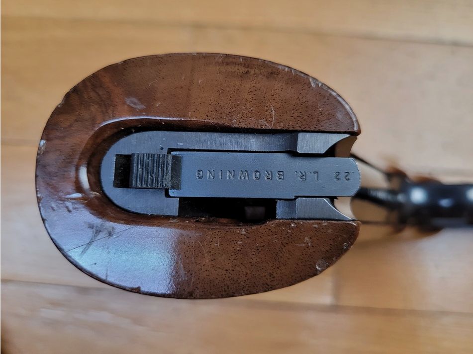 Bellissima pistola da tiro Herstal "Challenger" 22 LR – 10 colpi – 2 caricatori – Brevetto Browning – Scatola, indicatore di camera, spazzola e manuale – Ottime condizioni – TBE++, immagine 9 di 20