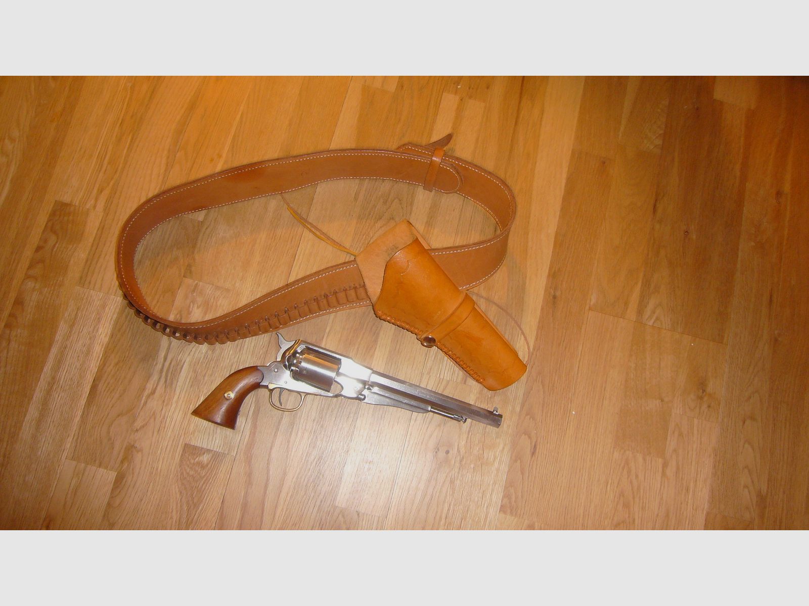 For sale due to hunting assignment