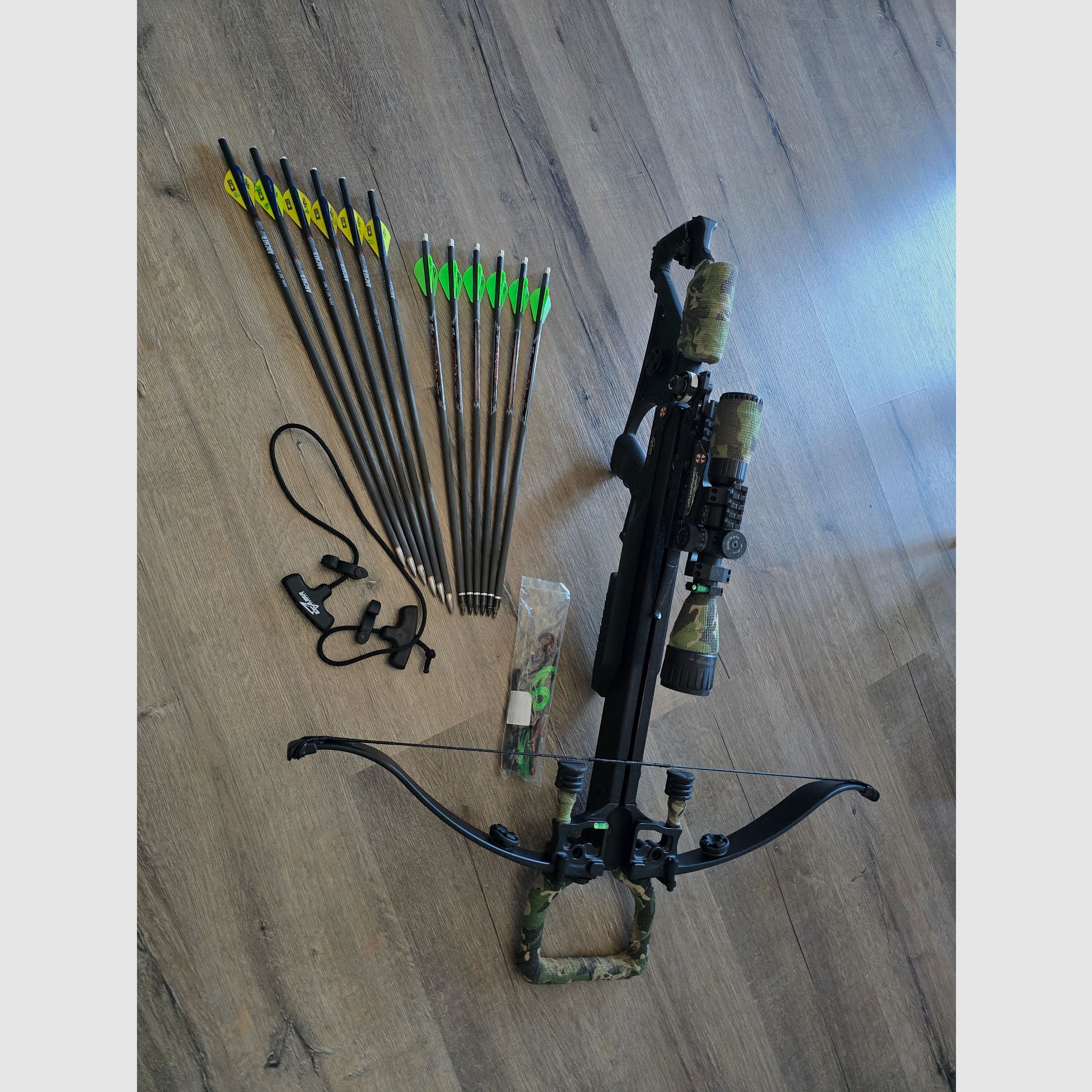 Excalibur Bulldog 440, image 1 sur 3