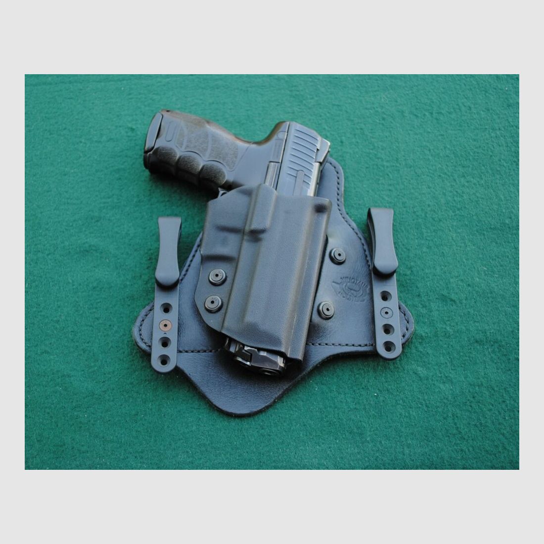 Heckler & Koch P 30L V1, police pistol, complete accessories including holster