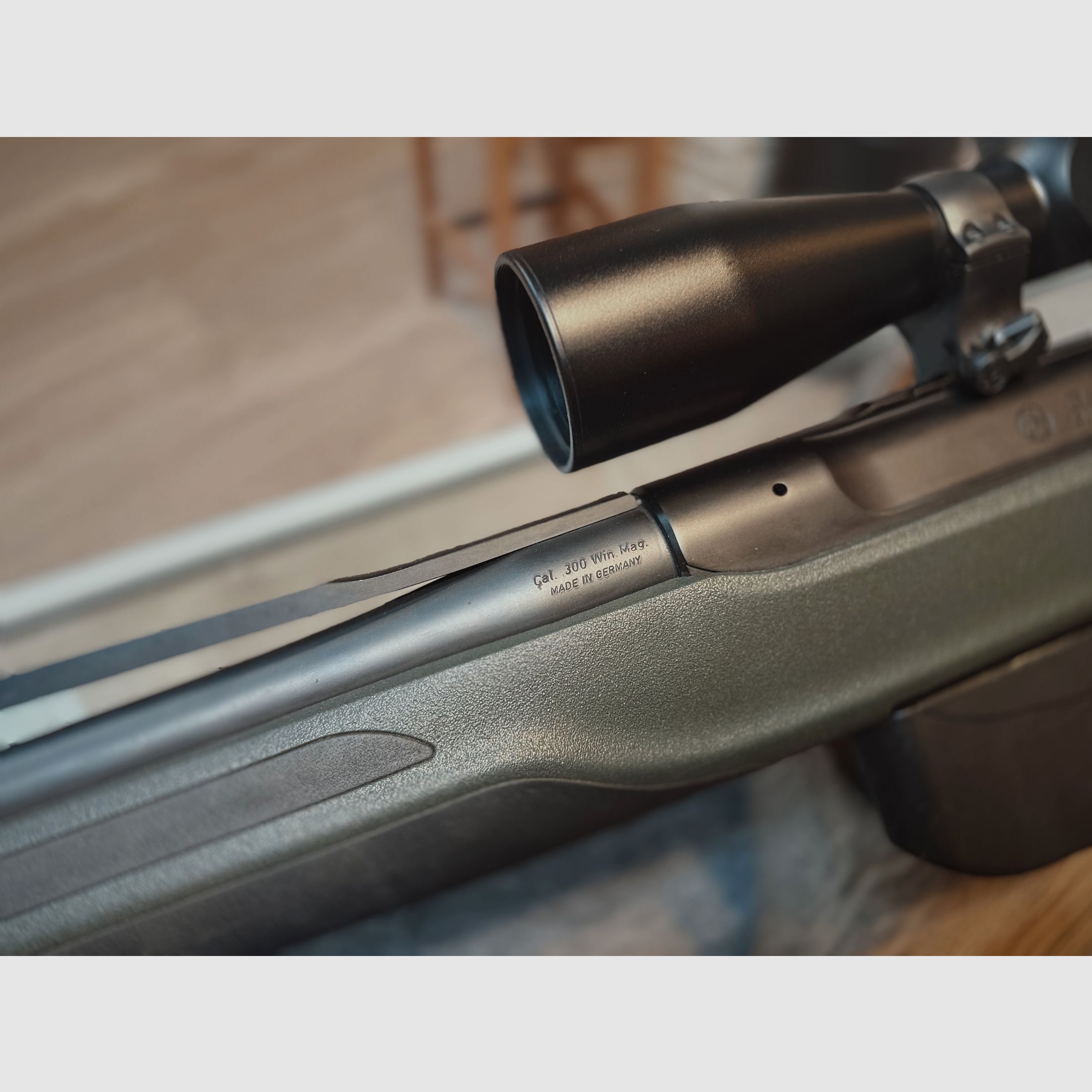 Sauer 303 Cal. .300 Win. Mag. - Leica Magnus 1,5-10x42