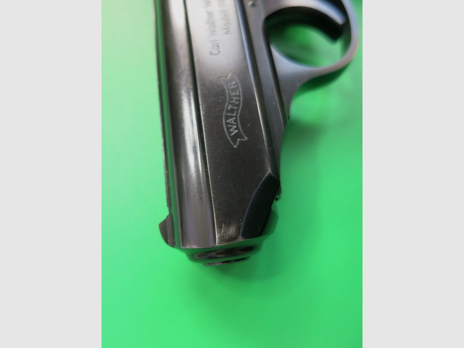 Pistola semiautomatica, Walther PPK, cal. 7,65 mm Browning, impugnature marroni       #81