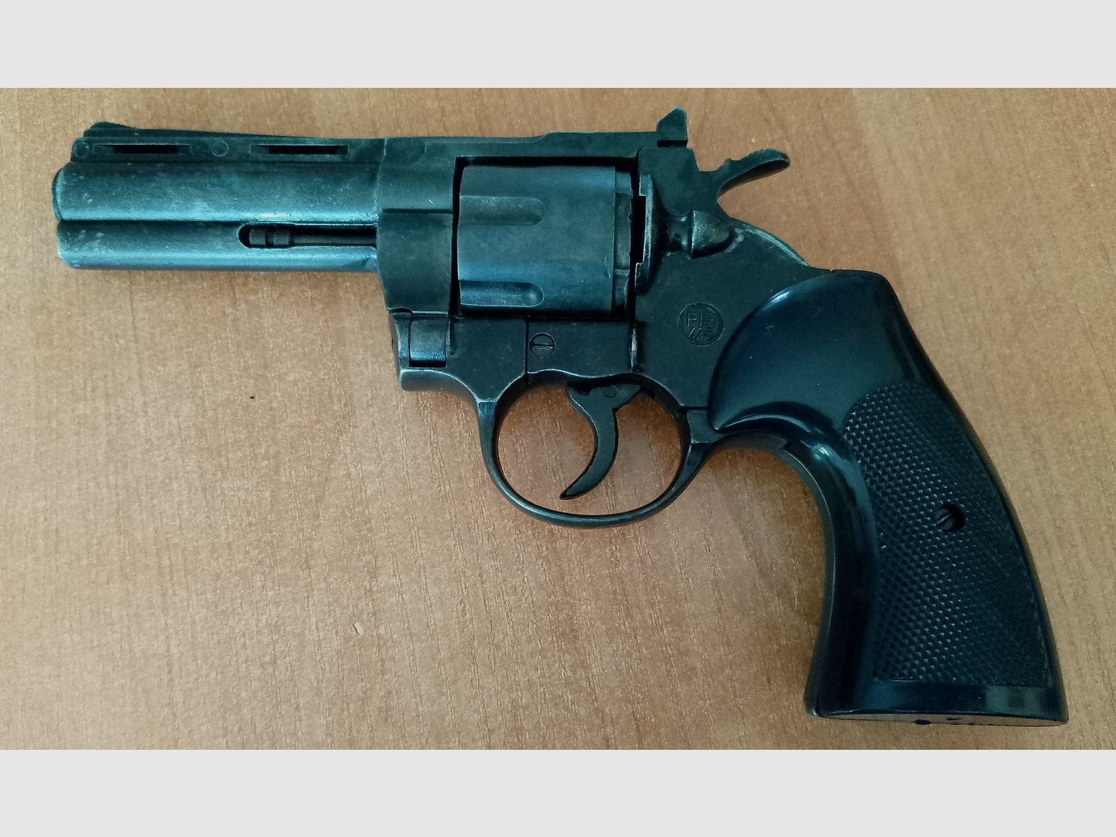 Cuno Melcher ME Magnum im Kal. 9 mm R. Knall im PTB 438