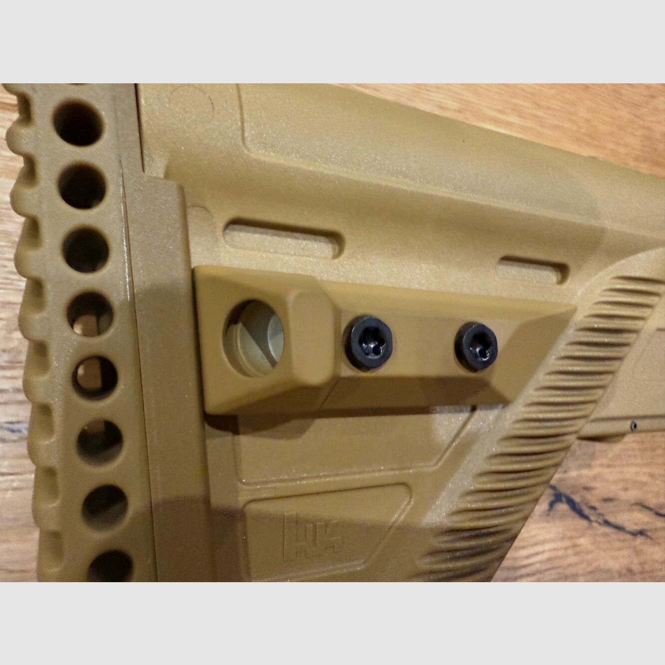 Heckler & Koch MR223 A3 Slimline 11", sandfarben