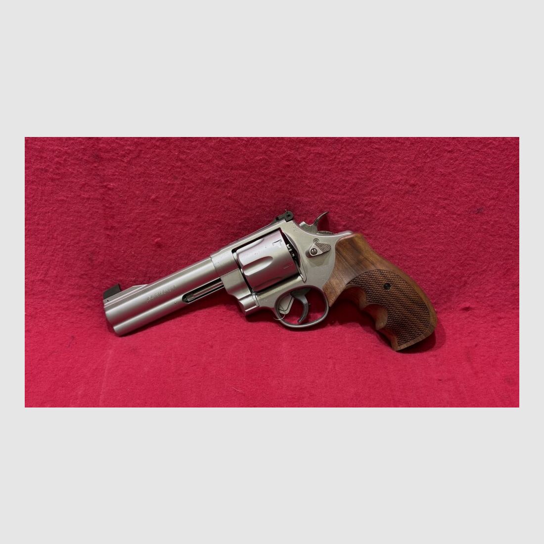 Smith and Wesson 629-6