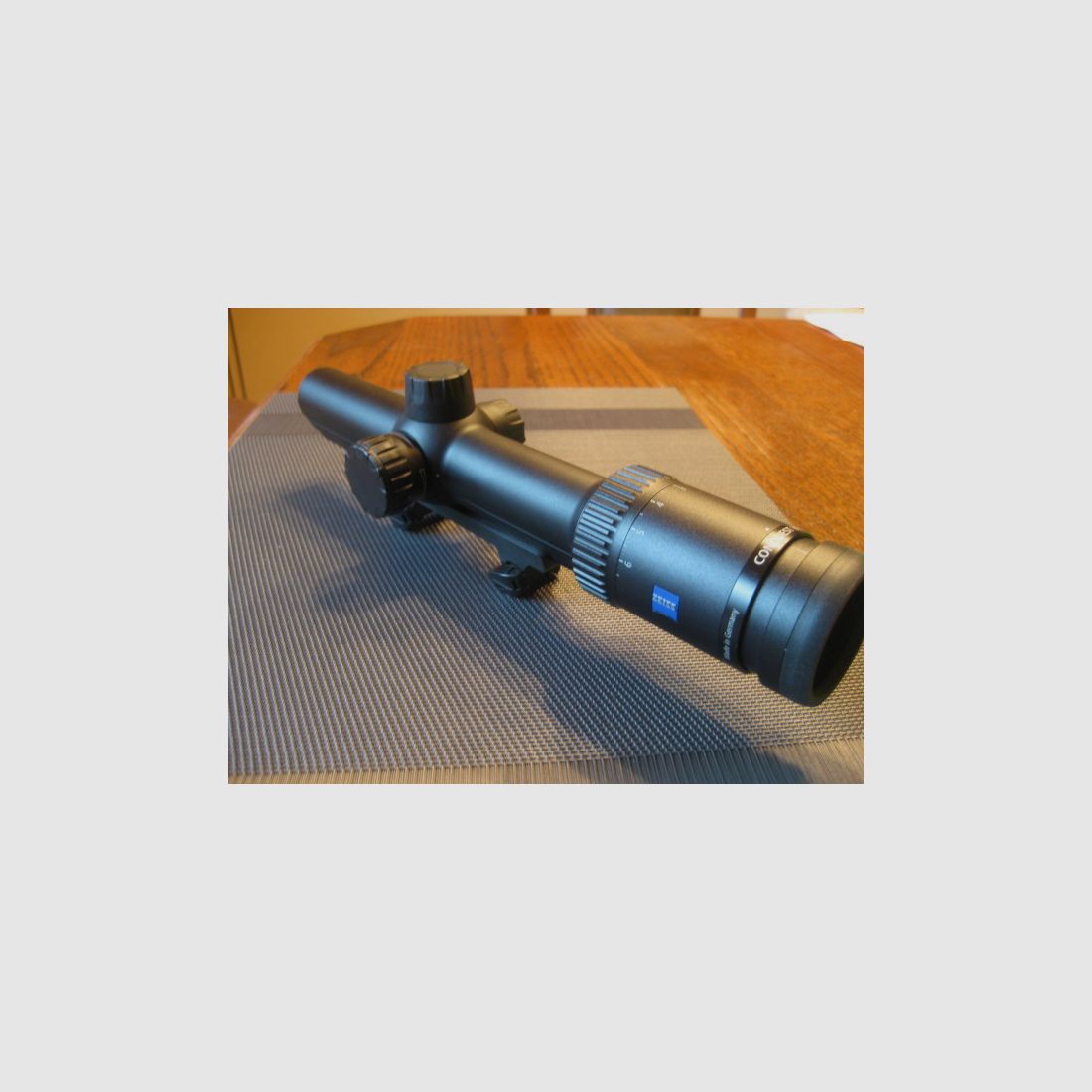 TOP NOWY "Made in Germany" ZEISS V6 1,1 - 6 x 24 M (wewnętrzny szynowy) oraz krzyż 60 i oryginalny montaż Blaser/Sauer !! Do broni Blaser i nowego Sauer 505 !! Nie Mauser-Swarovski-Leica-Steyr-Kahles-DDoptics-SteelAction