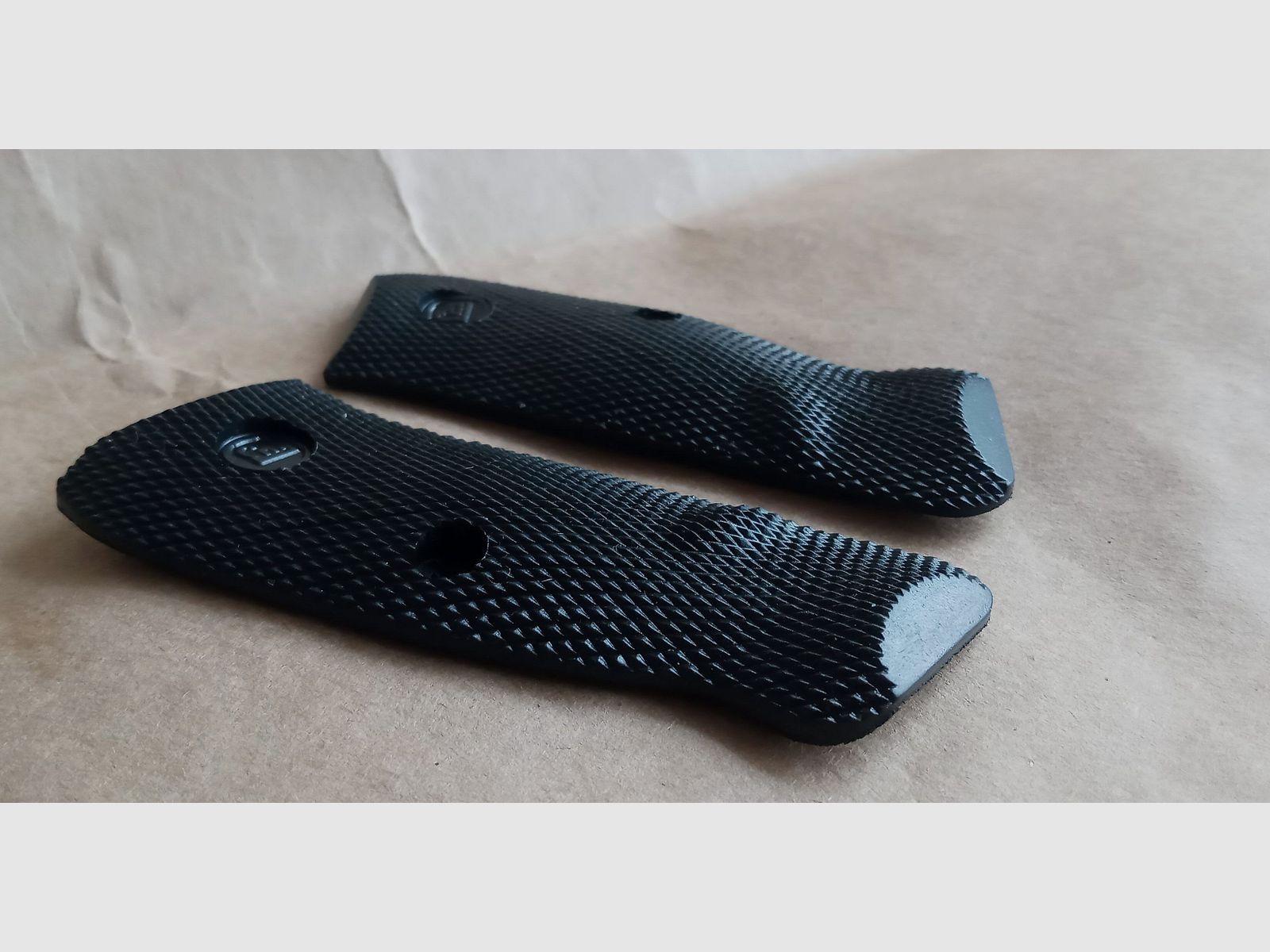 CZ grip panels CZ 75 SP-01 Shadow Shadow 2 RUBBER new ^^^^^^^^^^