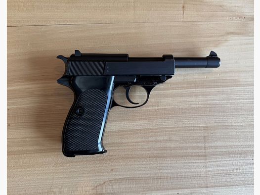 Walther P1 with interchangeable magazine cal. 9mm from January 1978