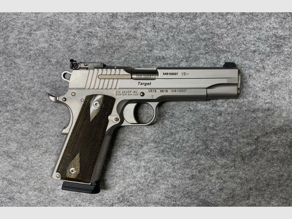 SIG Sauer 1911 .45Auto