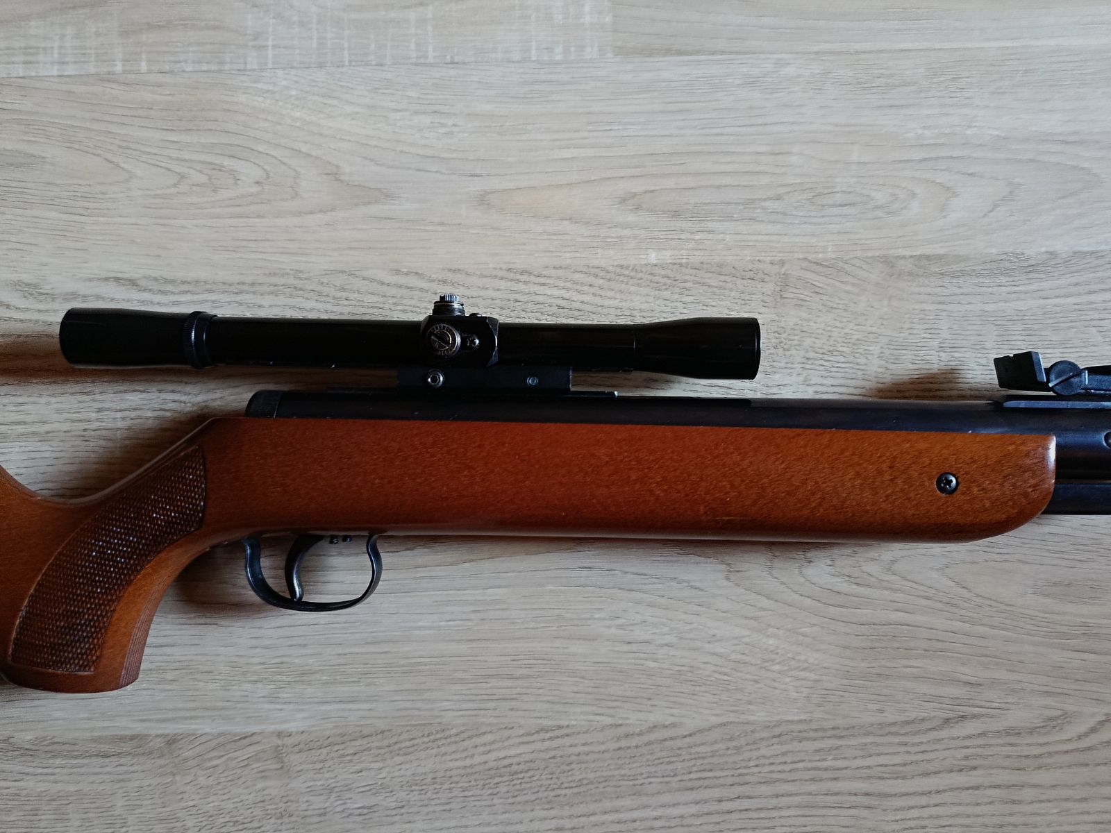 DIANA 35 avec marquage F