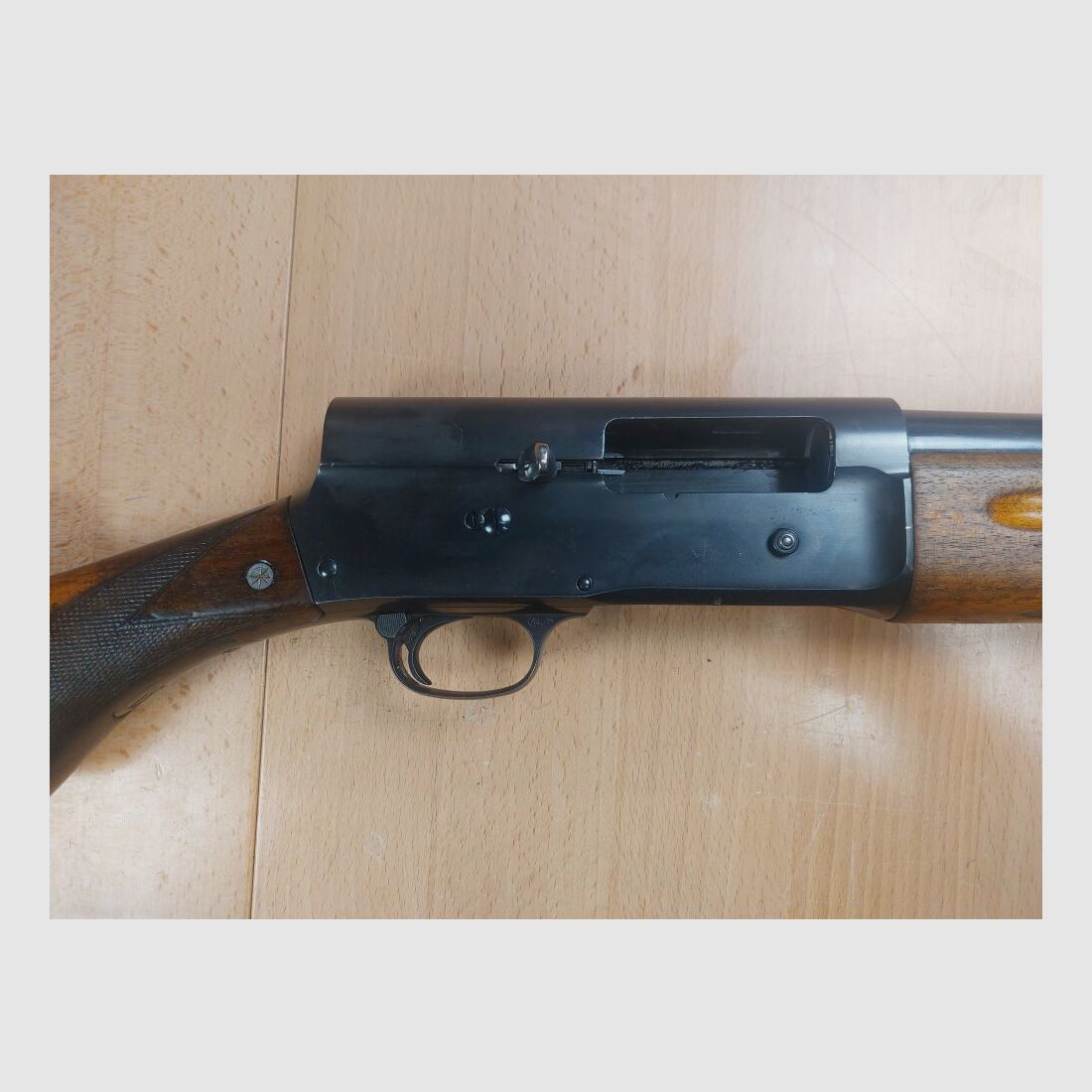 FN Browning , Herstal Auto 5