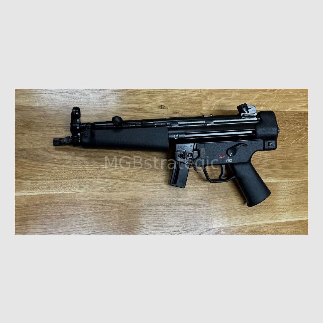 Heckler & Koch SP5 mit Abschlusskappe - halbautom. Pistole 9mmLuger Schaftschaft oder Klappschaft darf montiert werden - zivile Ausführung der Heckler & Koch MP5 - H&K SP 5 HK SP5
