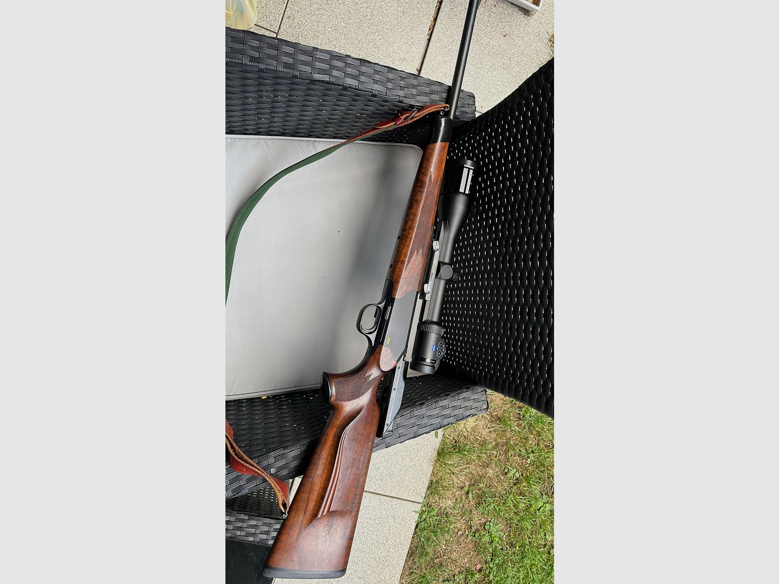 Blaser R8