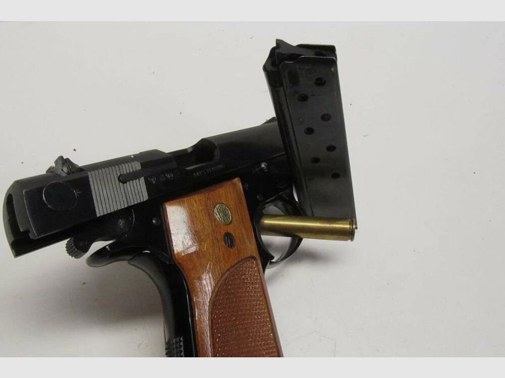 Smith & Wesson 39-2 brünniert 9mmLuger