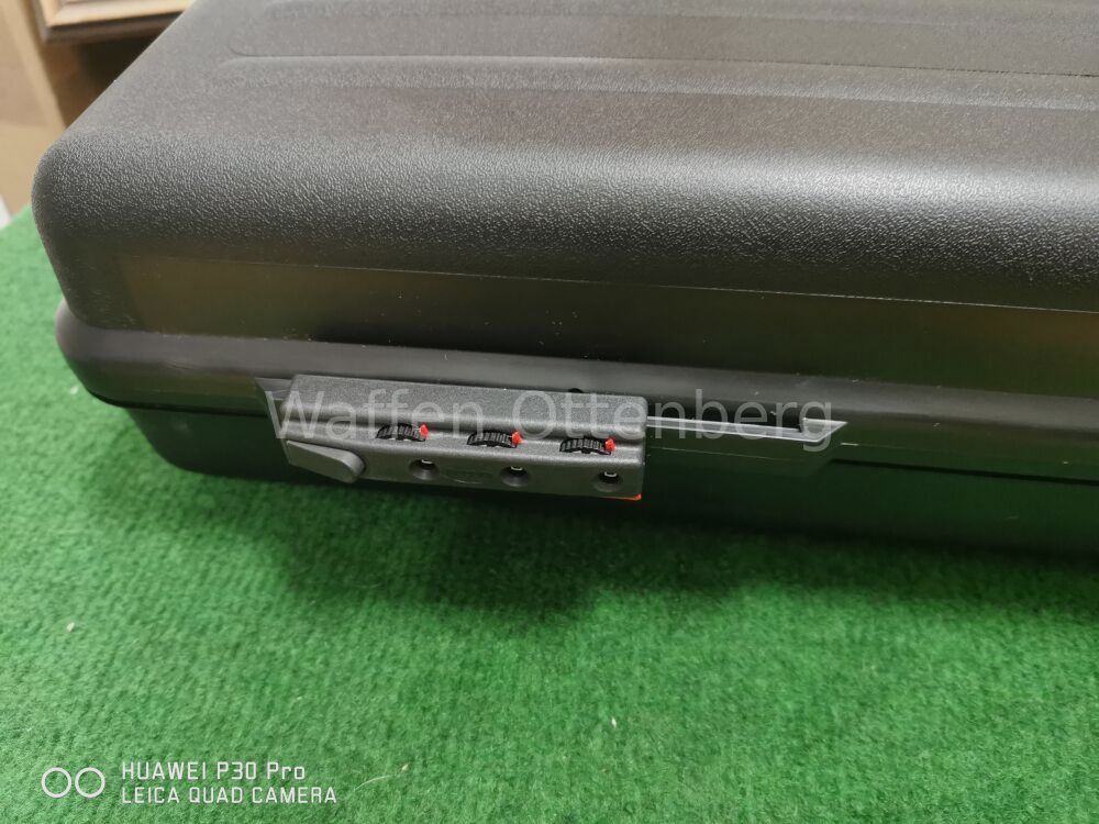 Signature Titan Rößler