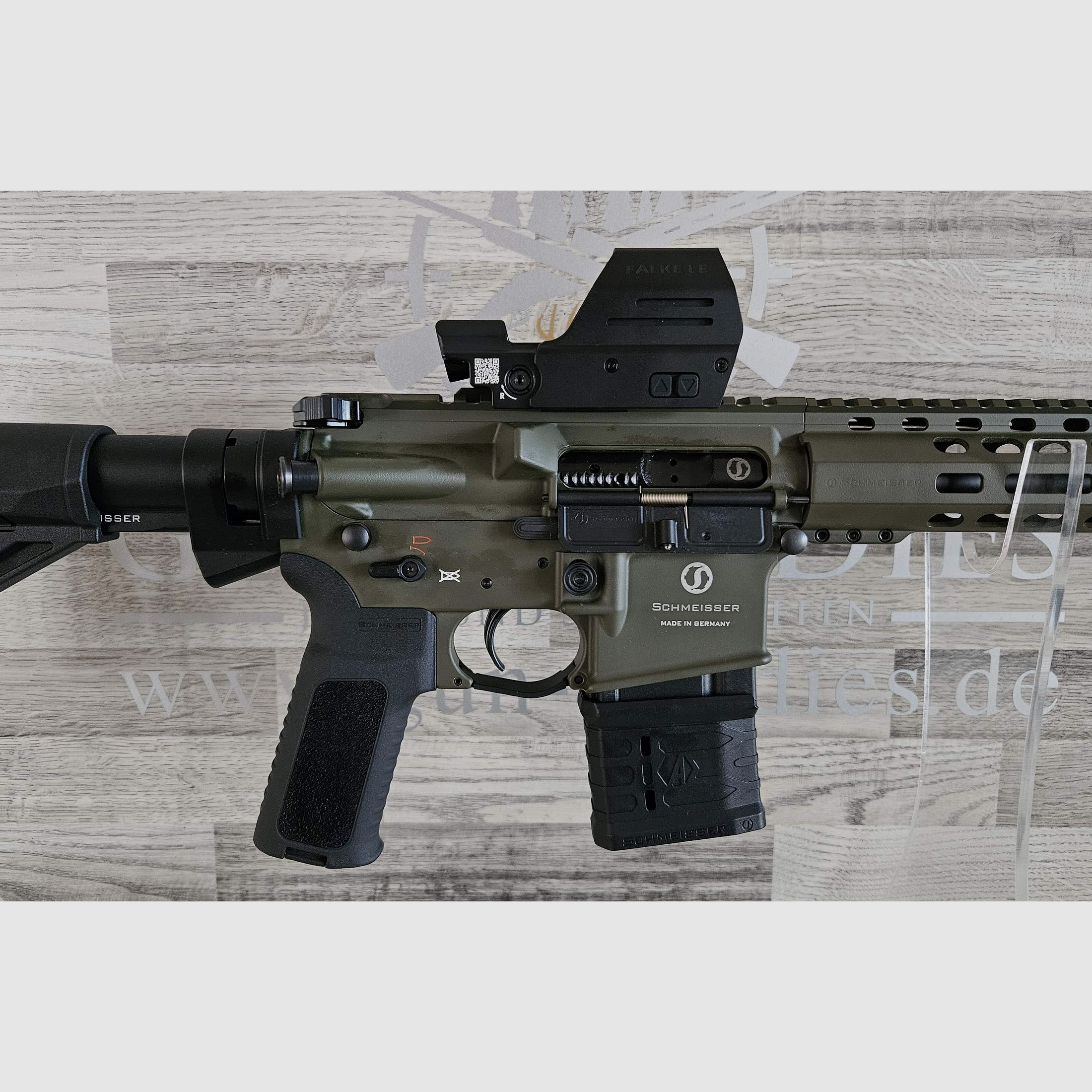 Schmeisser AR-15 M4FL OD Green 14,5" Cal. .223Rem. - Ensemble complet - frais de port gratuits ! - Nouveauté du commerce spécialisé