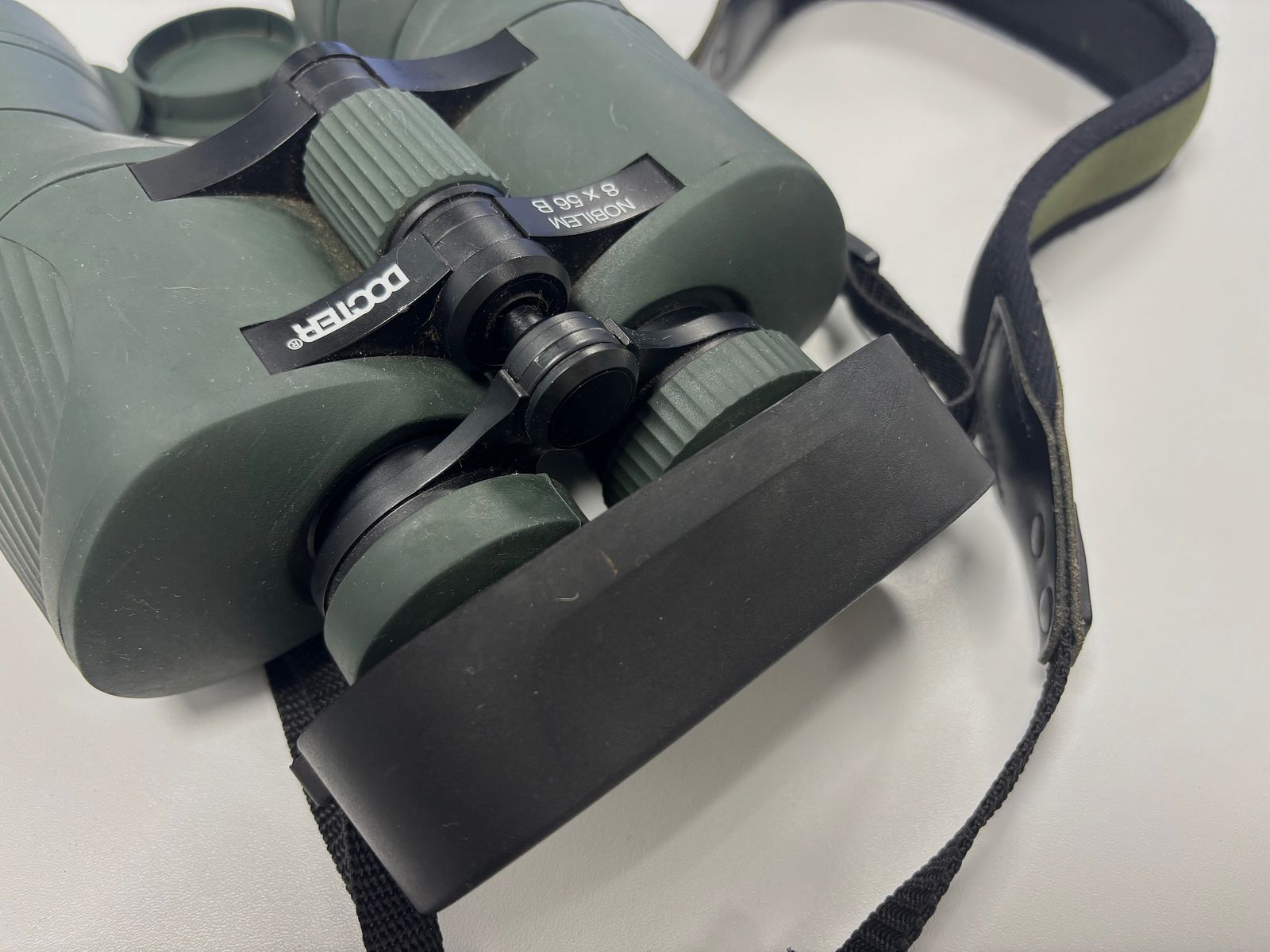 Fernglas Docter Nobilem 8x56B