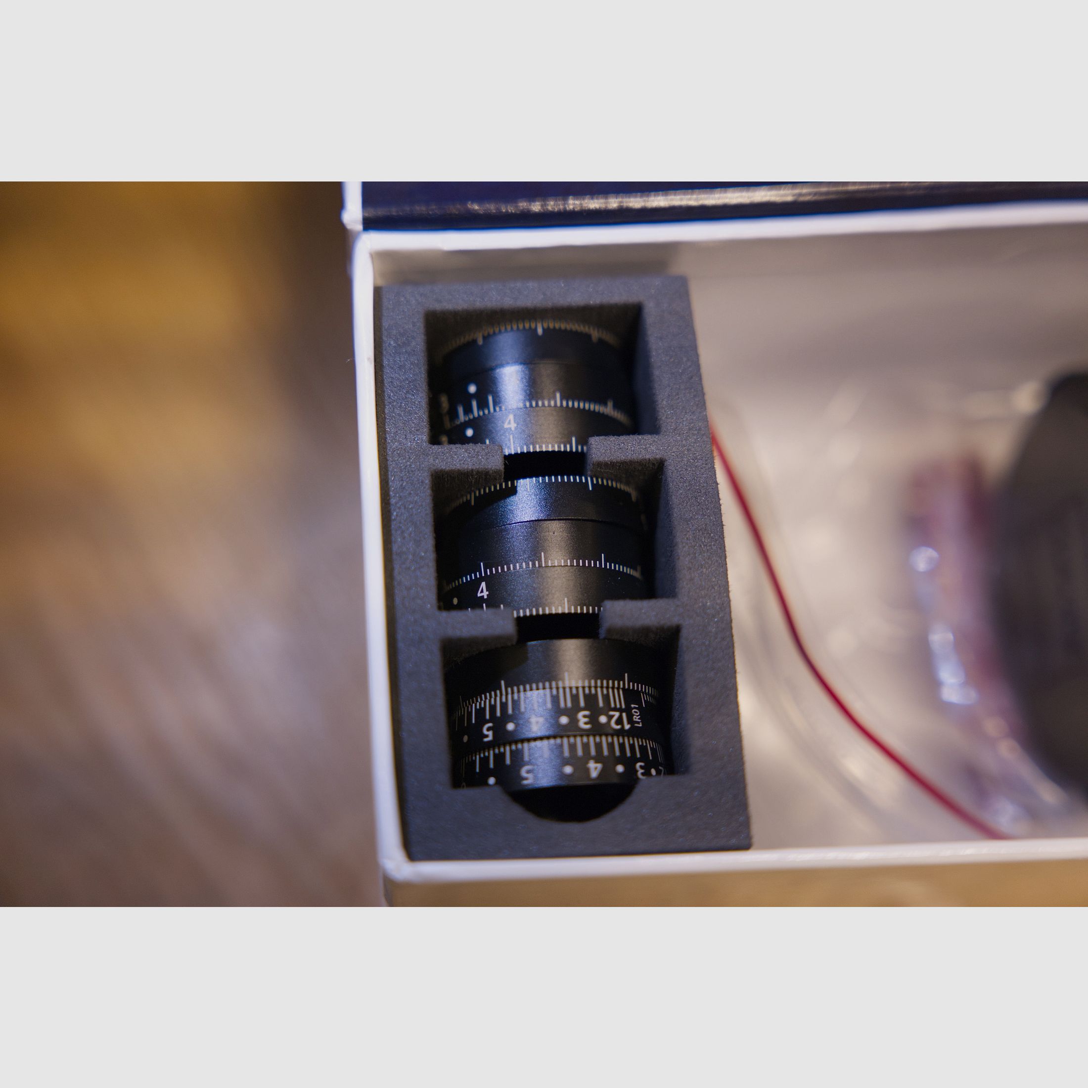 ZEISS Victory V8 2,8–20×56 ASV incl. rail + Rusan MAD 62 voorzetadapter (herhaalprecies)