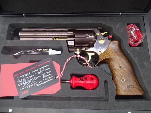 Korth Classic Gold / Bronze Pulido Calibre .357 Magnum Siempre tenemos varios revólveres Korth en stock