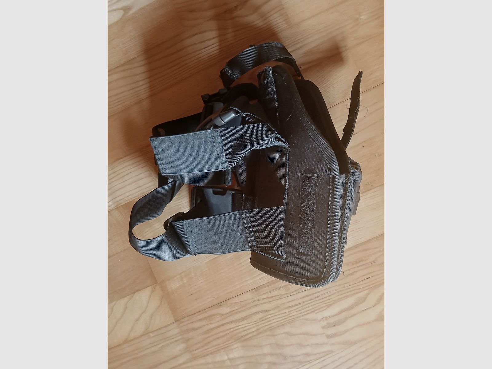 MP7 A1 + kabura na nogę