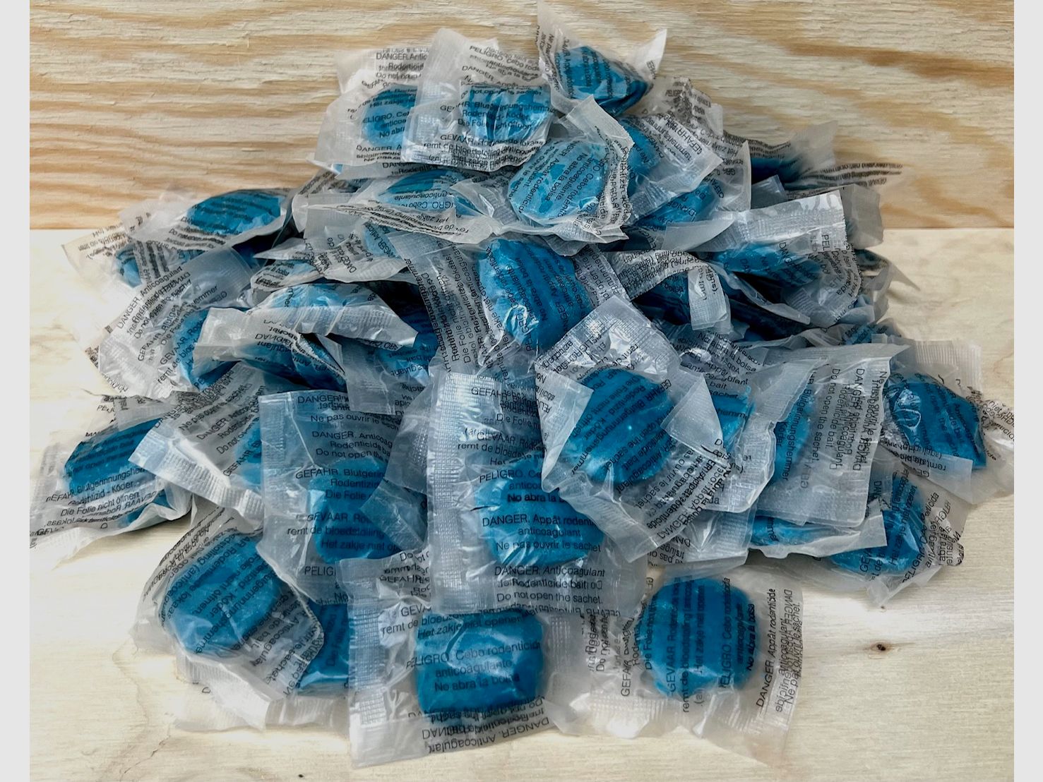 1kg BrodiPads 25 Ratten- und Mäusegift