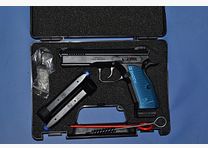 CZ Shadow 2 9mm Luger zwart/blauwe grepen