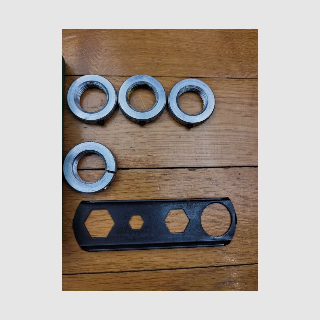 LOT: RCBS Geschossauszieher + 3 RCBS Einstellkolben + einer für Hornady + Hornady TBE Universal-Schlüssel, Bild 4 von 5