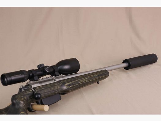 Tikka T3X // con silenziatore Hausken, SuB 56'er Zenith con LP e calcio GRS