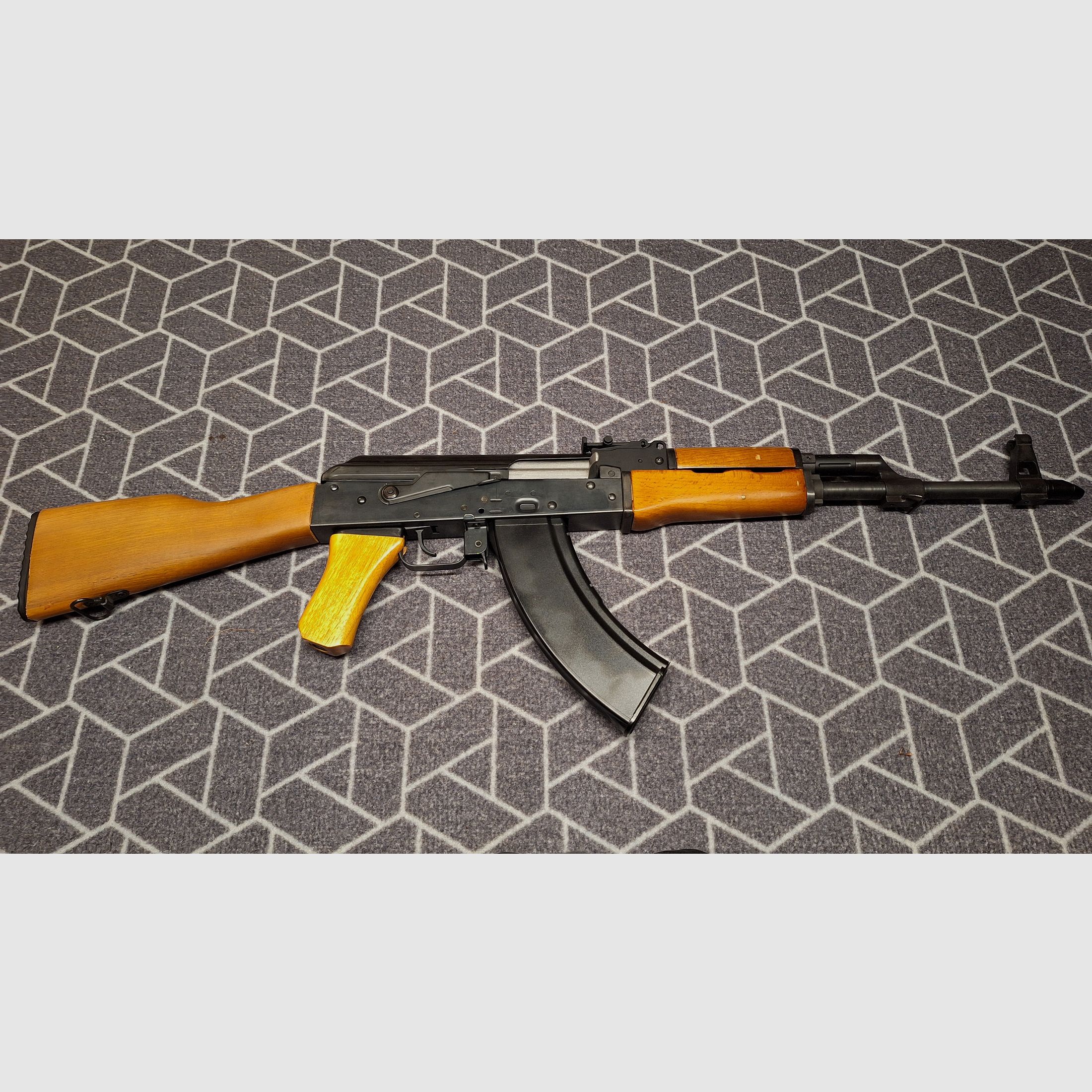 Kalashnikov AK47 CO2 rifle 4.5mm BB full metal