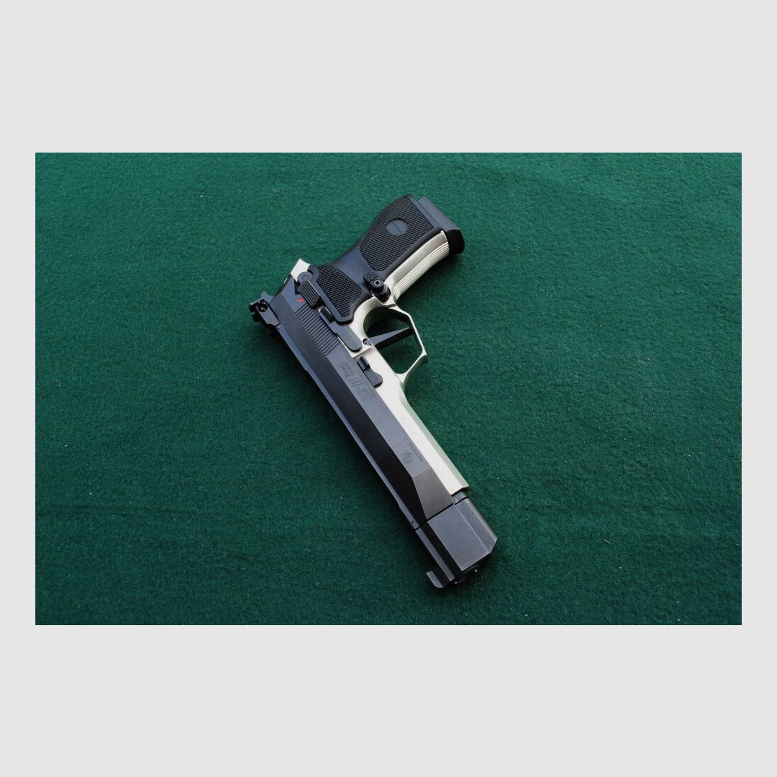 Vektor SP 1 Target im Original Koffer, Made in South Africa