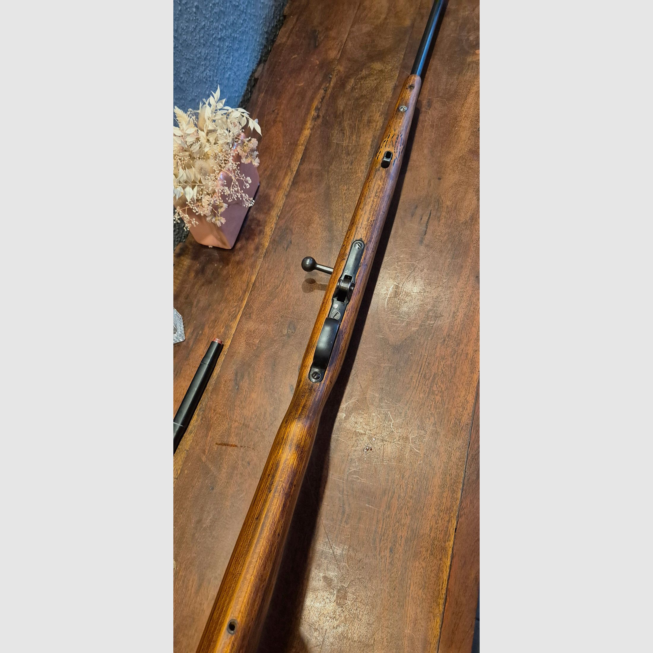 Haenel 49a stary przedmiot kolekcjonerski z 1953 roku całkowicie odnowiony