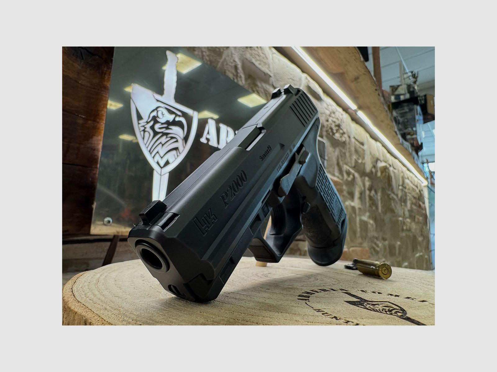 GEBRAUCHT – PISTOLE – HECKLER & KOCH MOD. P2000-V3 Kal. 9×19, Bild 2 von 6