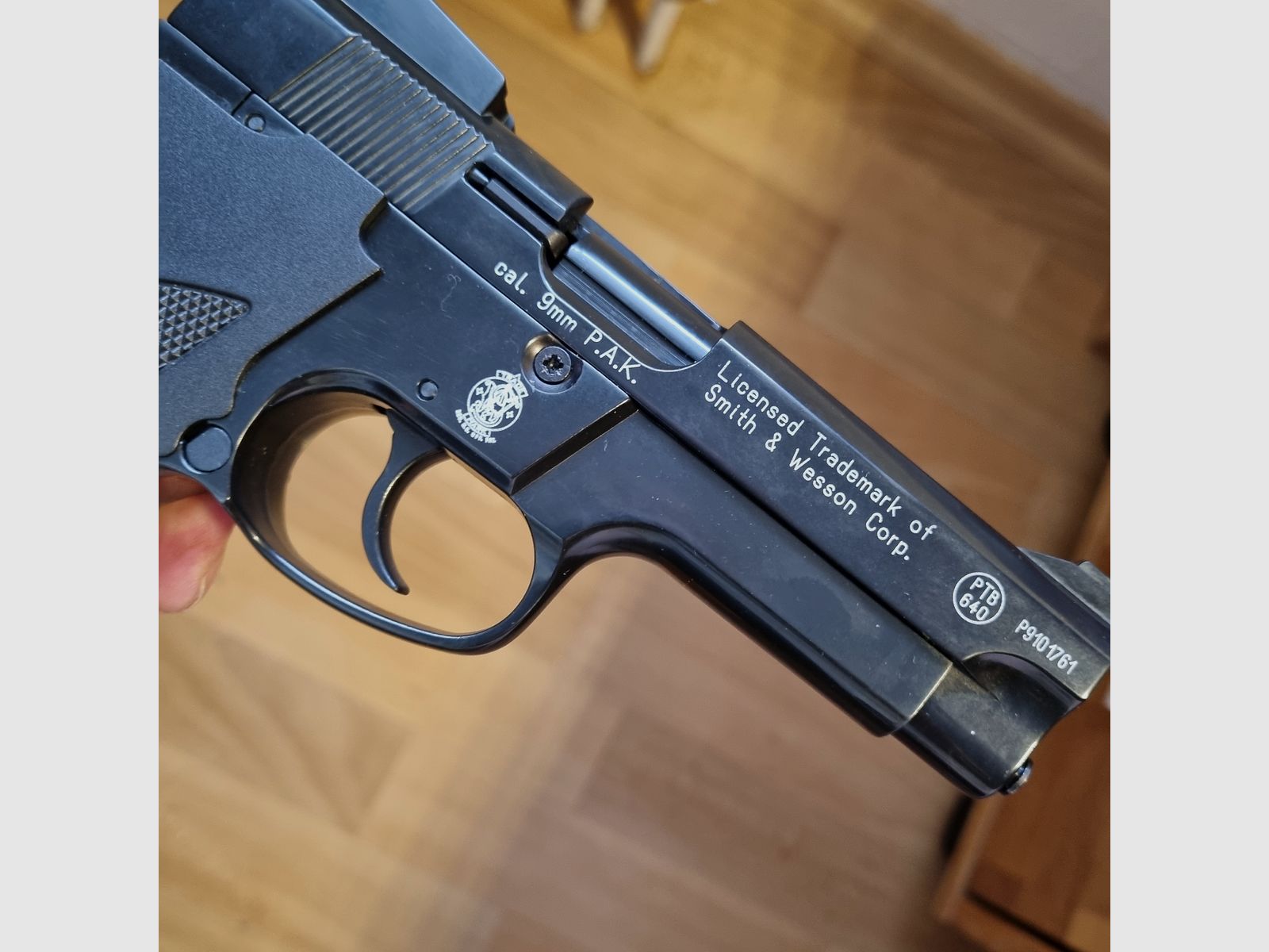 smith&wesson mod. 5904, brüniert, 9 mm , PTB 640