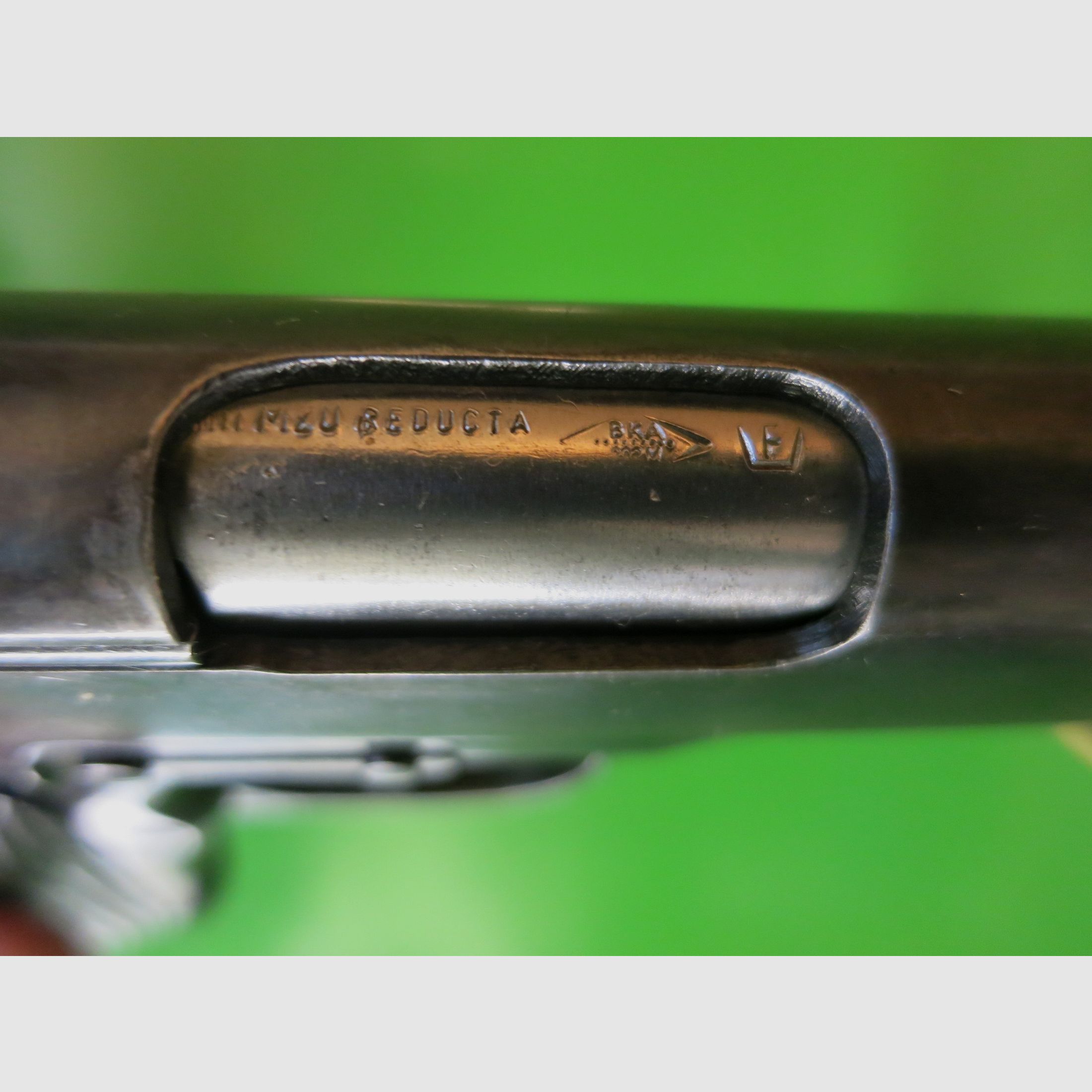 Tokarev TT33 mit Reducta-Lauf Kal. 4 mm M20 zum Übungsschießen     #85-