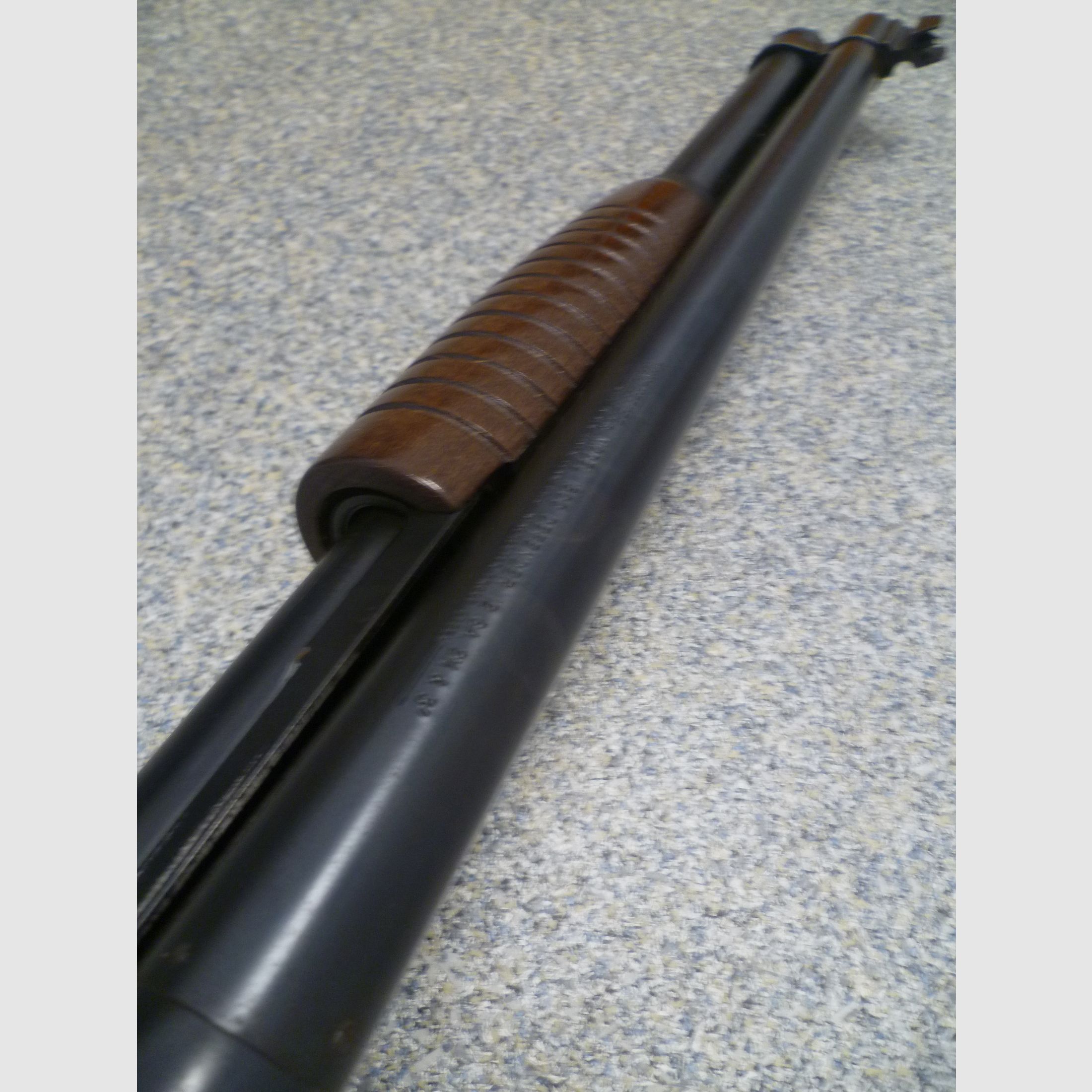 Repetierflinte Winchester 1300 Defender  12/76